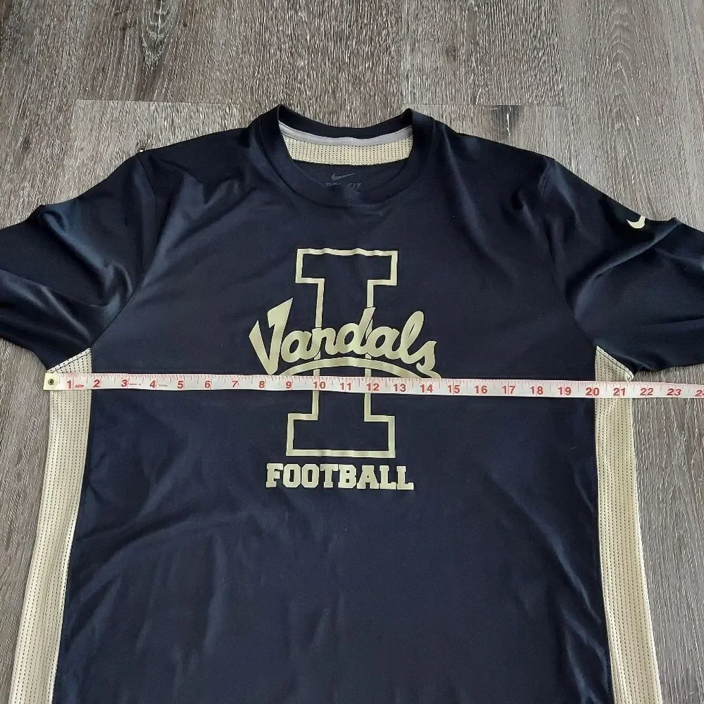 Nike Dri-Fit Idaho Vandals Long Sleeve Shirt Large